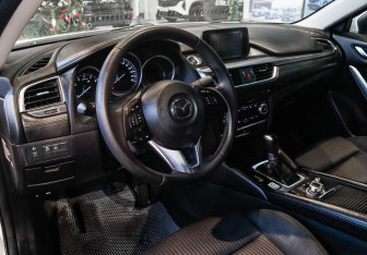 Подержанный автомобиль Mazda 6 Sedan 2016 года (12 фото)