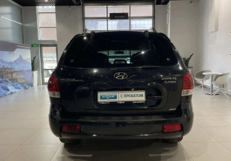 Подержанный автомобиль Hyundai Santa Fe 2011 года (5 фото)
