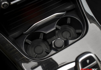 Подержанный автомобиль BMW X4 2017 года (18 фото)