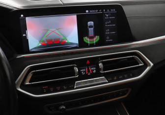 Подержанный автомобиль BMW X5 2019 года (17 фото)
