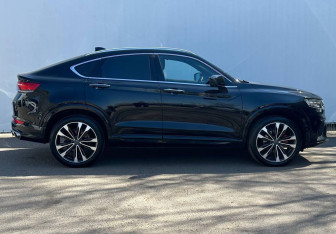 Подержанный автомобиль Geely Tugella 2023 года (4 фото)