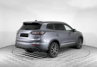 Подержанный автомобиль Chery Tiggo 8 Pro Max 2023 года (3 фото)