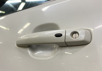 Подержанный автомобиль Suzuki Grand Vitara 2008 года (10 фото)