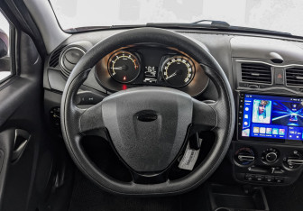 Подержанный автомобиль LADA (ВАЗ) Granta Sedan 2022 года (22 фото)