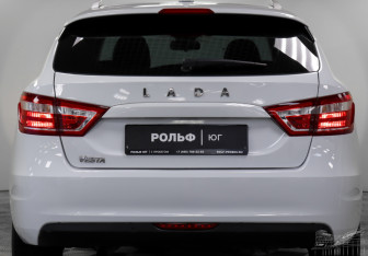 Подержанный автомобиль LADA (ВАЗ) Vesta Wagon 2021 года (19 фото)