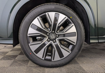 Новый Evolute i-SPACE 2026 (7 фото)