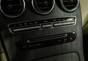 Подержанный автомобиль Mercedes-Benz GLC Coupe 2015 года (14 фото)