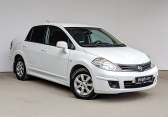 Подержанный автомобиль Nissan Tiida Sedan 2012 года (3 фото)