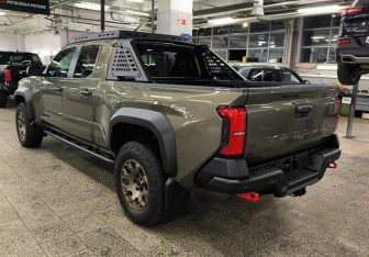 Новый Toyota Tacoma 2025 (3 фото)