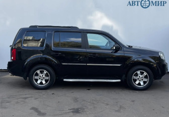 Подержанный автомобиль Honda Pilot 2008 года (4 фото)