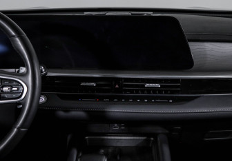 Подержанный автомобиль Chery Arrizo 8 2024 года (13 фото)