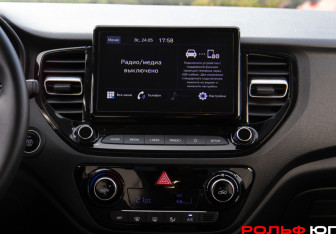 Подержанный автомобиль Hyundai Solaris Sedan 2021 года (13 фото)