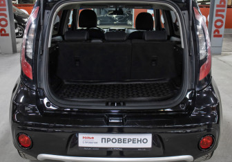 Подержанный автомобиль Kia Soul 2017 года (10 фото)