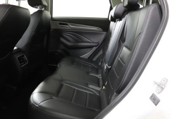 Подержанный автомобиль Haval F7 2022 года (11 фото)