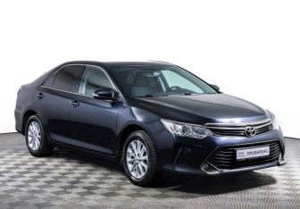Подержанный автомобиль Toyota Camry Sedan 2015 года (3 фото)