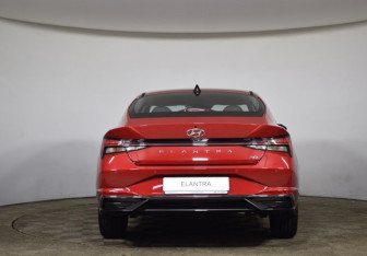 Новый Hyundai Elantra Sedan 2025 (5 фото)