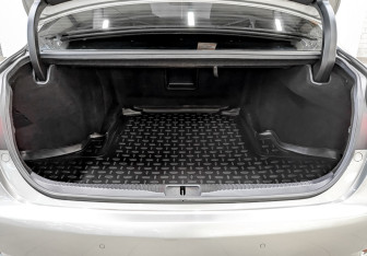 Подержанный автомобиль Lexus GS 2018 года (10 фото)