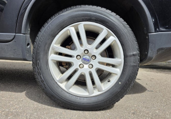 Подержанный автомобиль Volvo XC90 2011 года (18 фото)