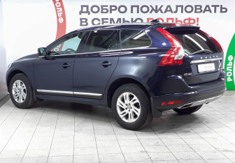 Подержанный автомобиль Volvo XC60 2017 года (6 фото)