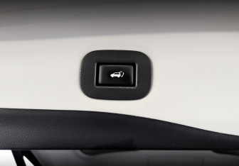 Подержанный автомобиль Nissan X-Trail 2021 года (26 фото)