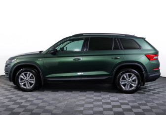 Подержанный автомобиль Skoda Kodiaq 2019 года (8 фото)