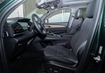 Новый Geely Monjaro 2025 (9 фото)