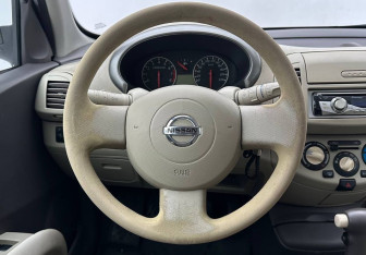 Подержанный автомобиль Nissan Micra Hatchback 2007 года (12 фото)