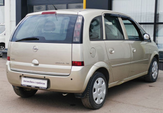 Подержанный автомобиль Opel Meriva 2008 года (5 фото)