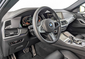 Подержанный автомобиль BMW X6 2021 года (16 фото)