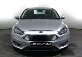 Подержанный автомобиль Ford Focus Sedan 2017 года (2 фото)