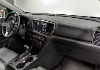 Подержанный автомобиль Kia Sportage 2021 года (19 фото)