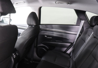 Подержанный автомобиль Hyundai Tucson 2021 года (12 фото)