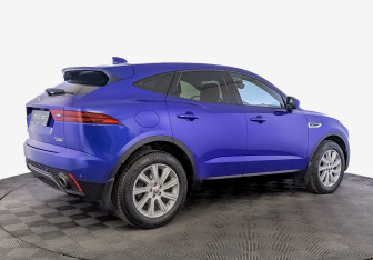 Подержанный автомобиль Jaguar E-Pace 2018 года (5 фото)
