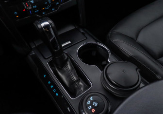 Подержанный автомобиль Ford Explorer 2017 года (13 фото)