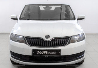 Подержанный автомобиль Skoda Rapid Liftback 2019 года (2 фото)