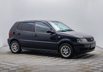 Подержанный автомобиль Volkswagen Polo Hatchback 2000 года (7 фото)