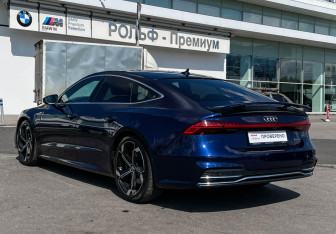 Подержанный автомобиль Audi A7 2019 года (7 фото)
