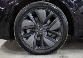 Подержанный автомобиль LiXiang L9 2023 года (31 фото)