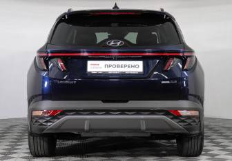 Подержанный автомобиль Hyundai Tucson 2022 года (6 фото)