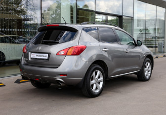 Подержанный автомобиль Nissan Murano Suv 2011 года (5 фото)