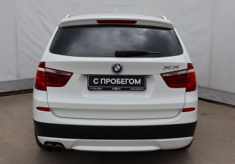Подержанный автомобиль BMW X3 2012 года (5 фото)