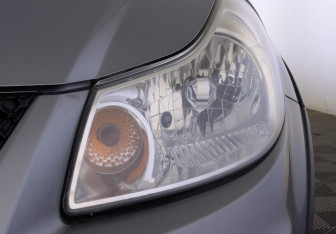 Подержанный автомобиль Suzuki SX4 Hatchback 2013 года (11 фото)