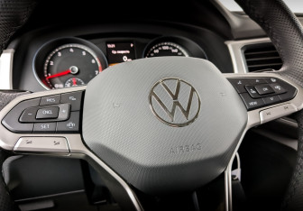 Подержанный автомобиль Volkswagen Teramont 2018 года (25 фото)