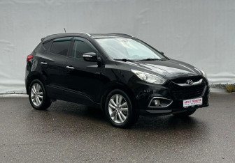 Подержанный автомобиль Hyundai ix35 2011 года (3 фото)