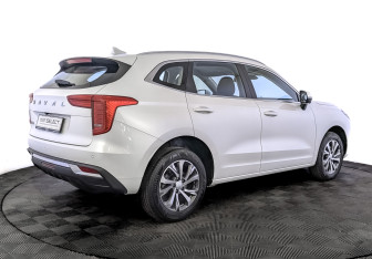 Подержанный автомобиль Haval Jolion 2023 года (5 фото)