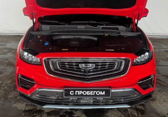 Подержанный автомобиль Geely Atlas Pro 2023 года (19 фото)