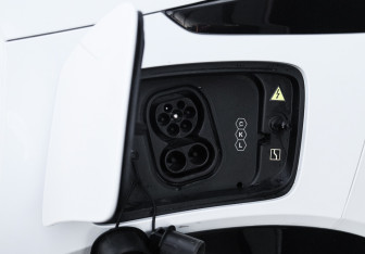 Подержанный автомобиль Zeekr X 2023 года (40 фото)