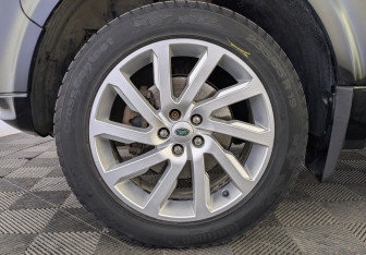 Подержанный автомобиль Land Rover Freelander 2013 года (12 фото)