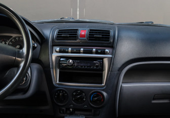 Подержанный автомобиль Kia Picanto 2007 года (10 фото)