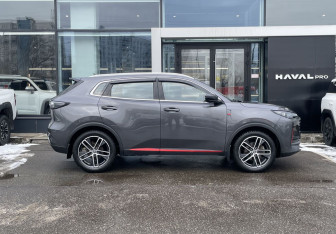 Подержанный автомобиль Changan CS55PLUS 2023 года (4 фото)